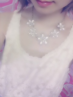 Emi エミ